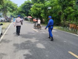 Demi Kenyamanan Masyarakat Yang Menikmati Liburan di Pantai Kalaki, Sat polairud Polres Bima Kabupaten Disiagakan