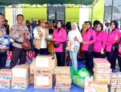 Wujud Kepedulian, Kapolsek Alas dan Bhayangkari Salurkan Bantuan bagi Korban Kebakaran Kalimango