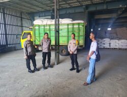 POLSEK WOJA MONITORING PENYERAPAN JAGUNG DI GUDANG BULOG KANDAI II, KEGIATAN BERJALAN AMAN DAN LANCAR