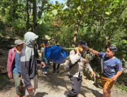 Polsek Labuan Badas Evakuasi Penemuan Jasad Warga Gantung Diri di Kebun Jambu Mente