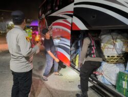 KRYD Polsek KPL Poto Tano Kian Intens, Seluruh Personel Turun Tangan Periksa Kendaraan di Pelabuhan