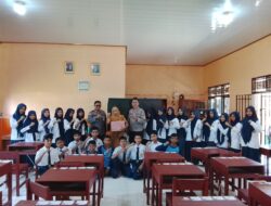 Sat Binmas Polres Sumbawa Ajak Siswa SMPN 1 Moyo Hilir Perangi Narkoba dan Stop Bullying