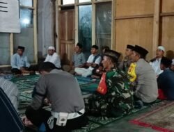 Babinsa Sambik Bangkol Koramil 1606-10/Gangga Hadiri Safari Ramadan 1444 H di Masjid Nurul Yaqin Dusun Senjajak, Lombok Utara