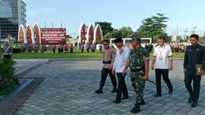 Dandim 1606 Mataram Ikuti Apel Oprasi Ketupat Pengamanan Hari Raya Idul Fitri 1444 H Tahun 2023 di Kota Mataram