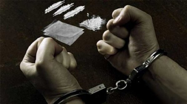 Kurir Narkotika Coba Mengelabui Polisi dengan Trik Rokok Timah