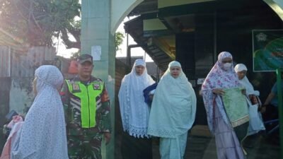 Babinsa Mataram Barat Laksanakan Pengamanan Salat Idul Adha 1444 H