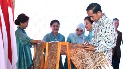 Presiden Jokowi Buka GBN2023, Optimis Batik Indonesia Bangkit di Tengah Pandemi