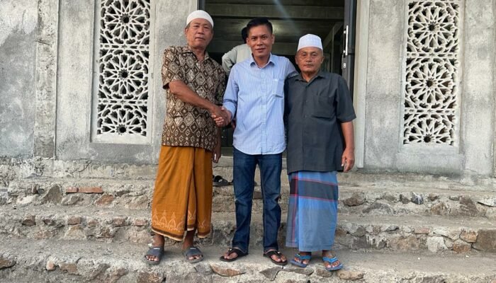 Semangat Caleg Muda PDIP Bantu Sesama di Lombok