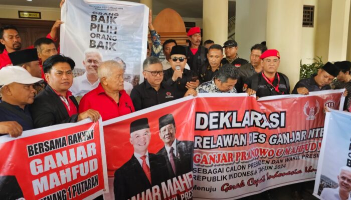 Sejumlah Kades Deklarasi Dukung Ganjar-Mahfud Bentuk ‘Des Ganjar’ di Lombok 