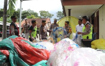 135 Balon Udara Diamankan Polres Trenggalek Demi Keamanan Lebaran Ketupat