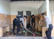 Jumat Bersih Polres Bima Kota: Laksanakan Bersih-Bersih Masjid