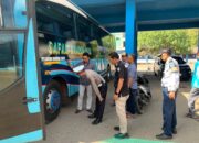 Sat Lantas Polres Bima Kota Sosialisasi Kamseltibcarlantas dan Pemeriksaan Kendaraan Bus AKAP dan AKDPSat Lantas Polres Bima Kota Sosialisasi Kamseltibcarlantas dan Pemeriksaan Kendaraan Bus AKAP dan AKDP