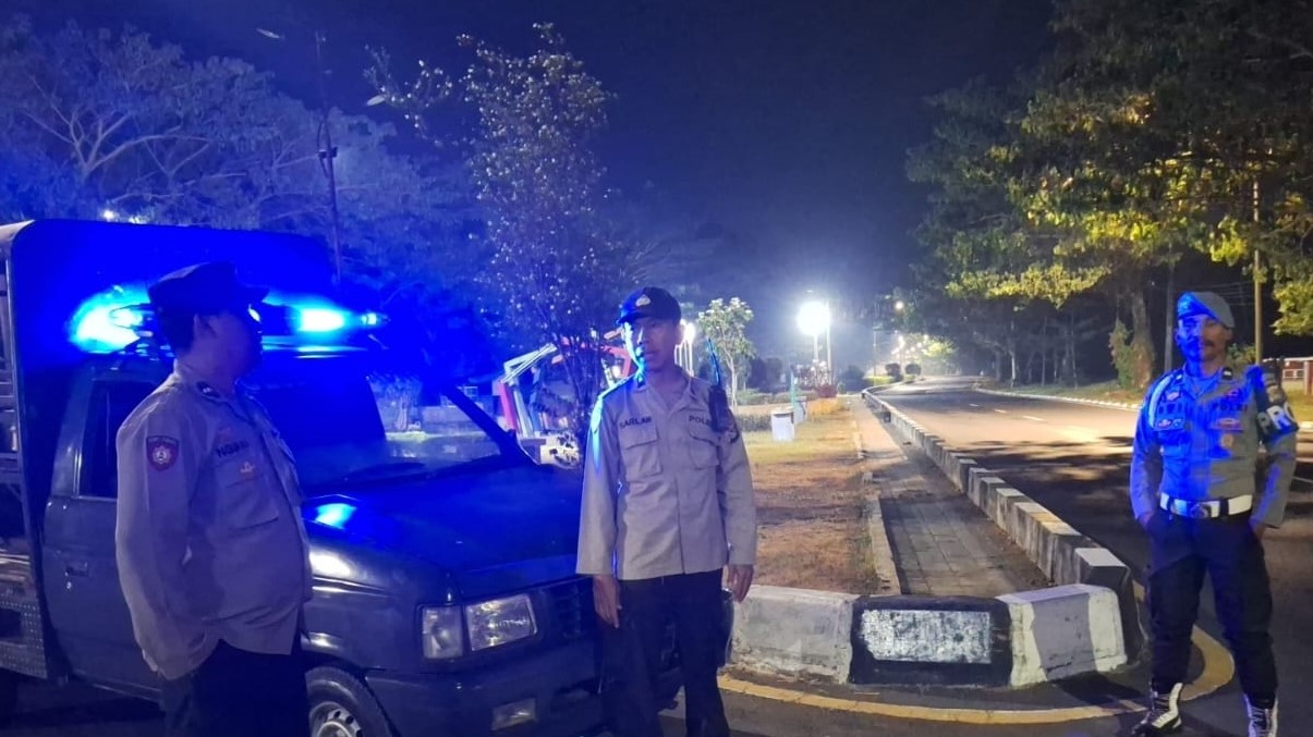 Patroli Rutin Polsek Gerung Sukses Jaga Keamanan Jalur Bypass Bil 1 dan 2