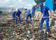 Peringati World Oceans day 2024, Sat Polairud Polres Bima Laksanakan Bersih-bersih Pantai