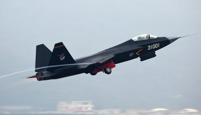 FC-31, Jet Tempur Siluman China Siap Tantang F-35 AS?