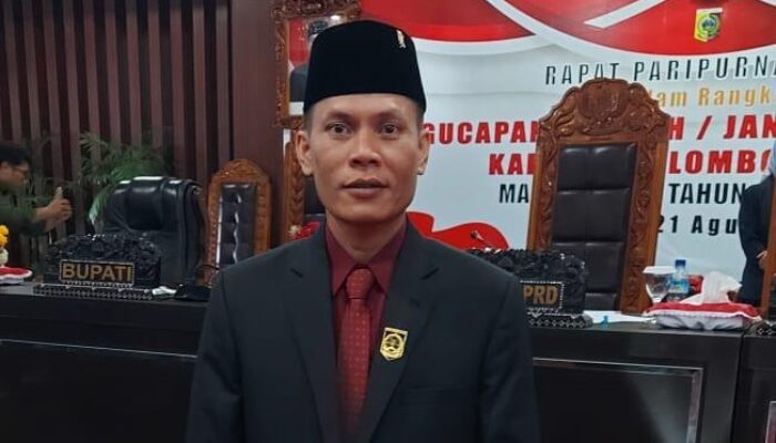 Politisi PDIP Ahmad Amrullah Resmi Dilantik Jadi Anggota DPRD Lombok Timur