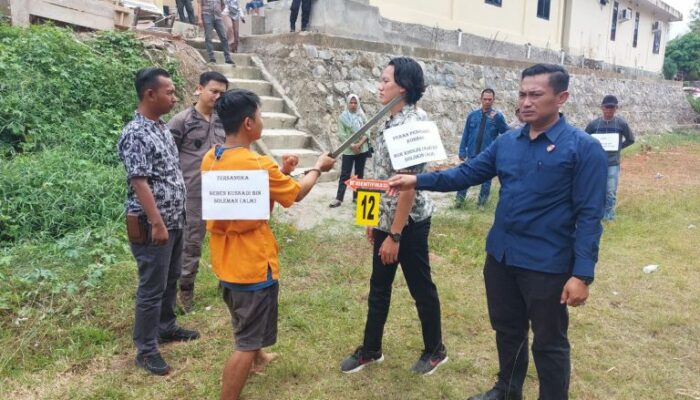 Rekonstruksi Pembunuhan Sadis di Kebun Sawit OKU Timur Ungkap Fakta Mengerikan