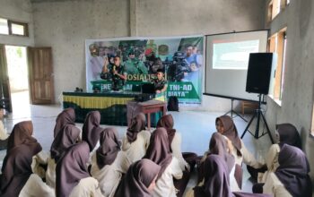 Kodim 1606 Mataram Gelar Sosialisasi TNI di SMAN 10