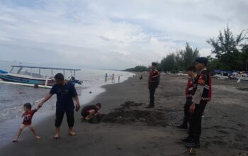 Liburan Tenang di Lombok Barat: Patroli Polisi Jamin Keamanan Objek Wisata