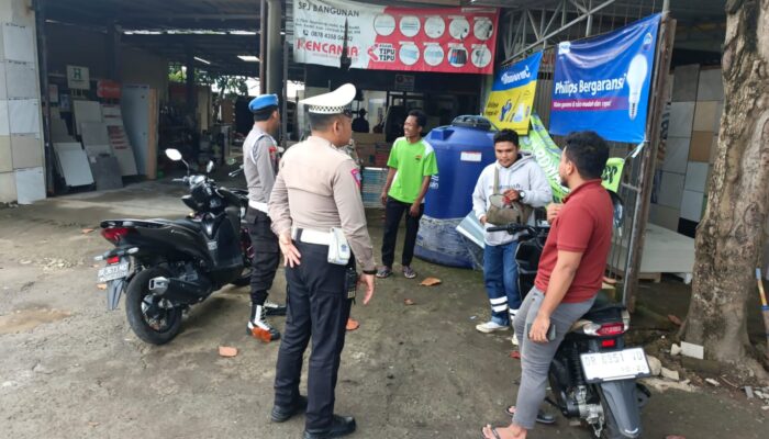 Efektif! Patroli Dialogis Polsek Kediri Sentuh Hati Warga, Kamtibmas Terjaga