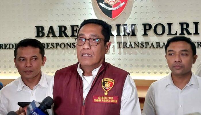 Kasus Pagar Laut: Kepala Desa Kohod dan 3 Tersangka Resmi Ditahan