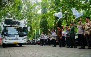 Walikota Mataram Lepas Mudik Gratis 2025 Bersama Bank NTB Syariah 