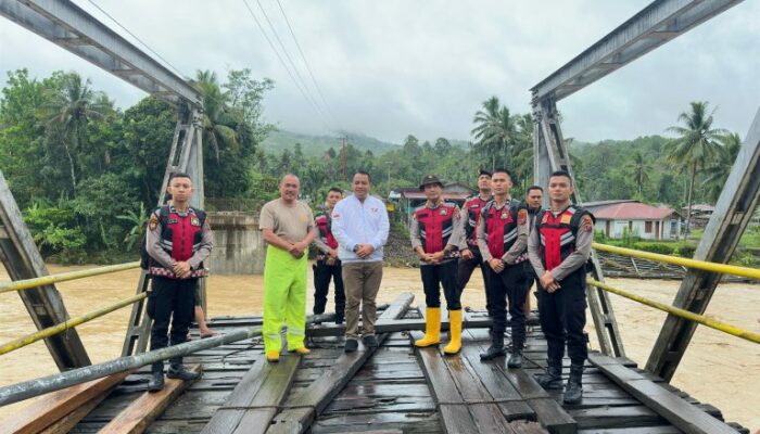 Jembatan Noyo Ambruk Diterjang Banjir, Nias Barat Lumpuh Total