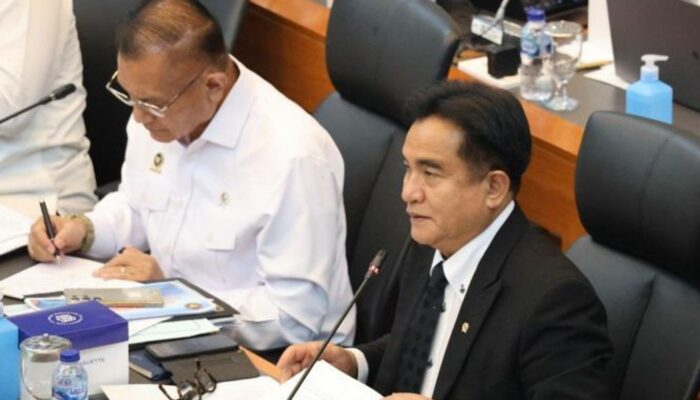 Yusril: Tidak Ada Pertemuan Rahasia Indonesia-Israel untuk OECD
