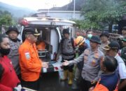 Evakuasi Korban Longsor Trenggalek, Dua Jenazah Ditemukan
