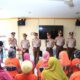 Pelukan Hangat Taruna Akpol untuk Kakek-Nenek RPLU