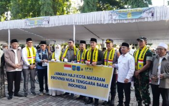 Wali Kota Mataram Iringi Haru Pelepasan JCH 2025