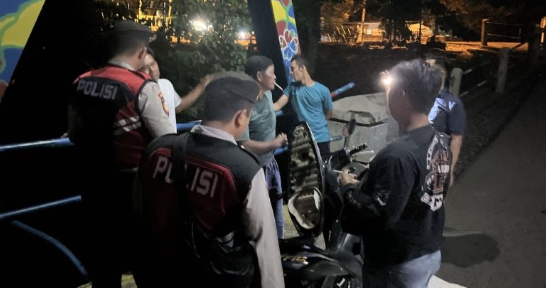 Preman Main Palak di Tempat Wisata Benteng Lahat, Ini Endingnya