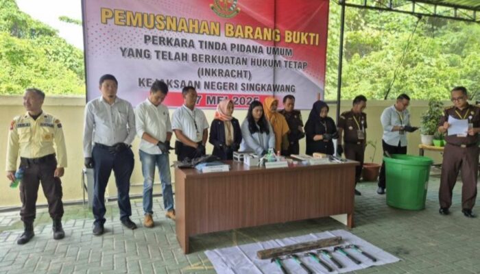 Polres Singkawang Musnahkan Barang Bukti Narkoba dan Kejahatan Umum