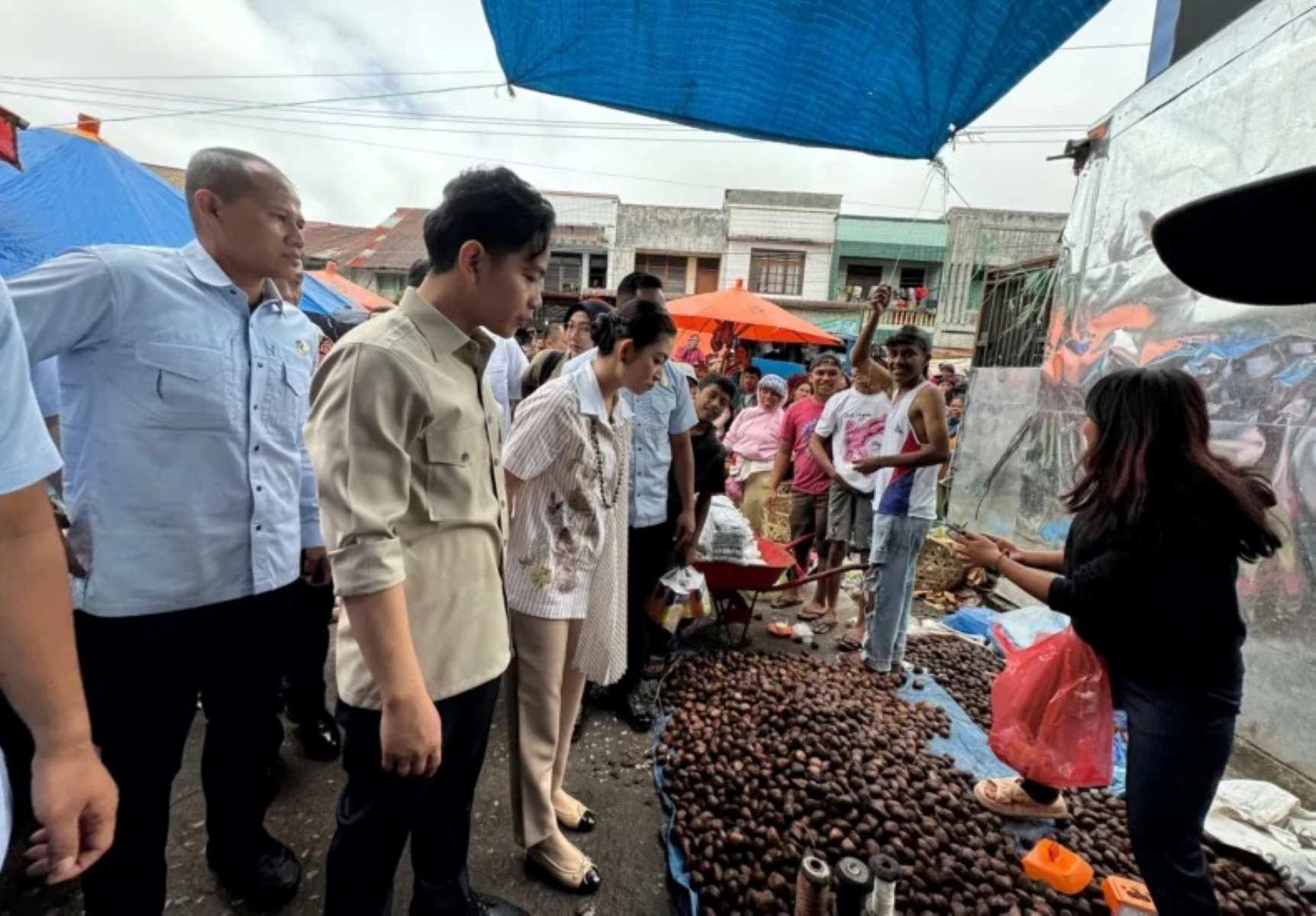 Wapres Gibran Dorong Revitalisasi Pasar Tradisional di Humbang Hasundutan