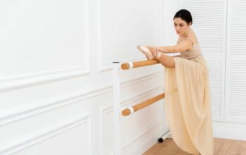 Mengenal Balerina: Keanggunan, Disiplin, dan Perannya