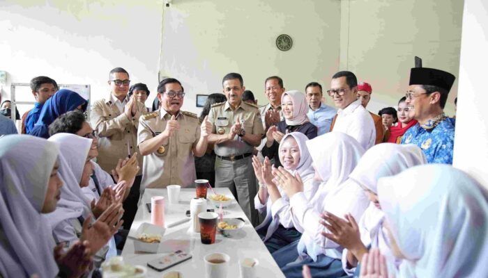 Pemprov DKI Revitalisasi Kantin Sekolah untuk Gizi dan Edukasi