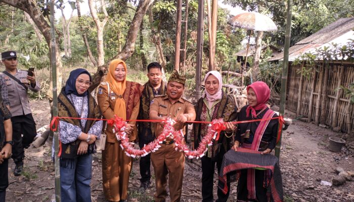BRI Insurance dan PNM Bangun Sumur Bor-Penampungan Air Bersih di Desa Sukarara