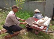 Bhabinkamtibmas Desa Merembu Dorong Ketahanan Pangan Warga Dusun Merembu Barat