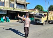 BHABINKAMTIBMAS DESA SETELUK TENGAH BANTU PENGAMANAN DAN PELAYANAN DI RUMAH DUKA WARGA BINAAN