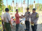 Aksi Nyata Polri: Polsek Sekotong Salurkan Bantuan Sosial di Desa Kedaro Lombok Barat