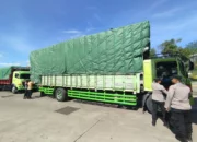 Bongkaran KMP Trimas Laila di Lembar Berjalan Aman dan Tertib