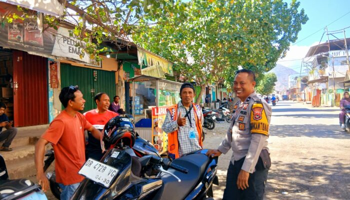Bhabinkamtibmas Kelurahan Paruga Laksanakan Sambang dan Himbauan Kamtibmas kepada Warga