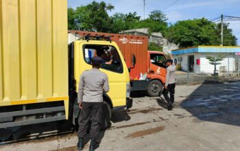 Jamin Kamtibmas, Kapolsek Pimpin Pemeriksaan Bongkaran Kapal Lembar