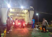 Polsek Kawasan Lembar Pastikan Legalitas Kendaraan Rute Bali