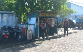 Polres Lombok Barat Sosialisasi Inovasi KEMOS 110 di Area Industri
