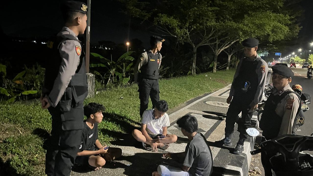 Tim Patroli Perintis Presisi Polres Lobar Sisir Bypass