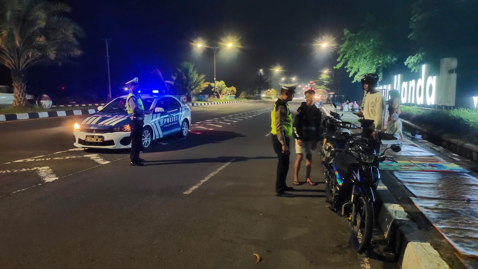 Satlantas Polres Lombok Barat Patroli Balapan Liar di BIL 2