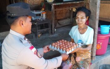 Polsek Sekotong Jalankan Program Nutrisi Mantap di Desa