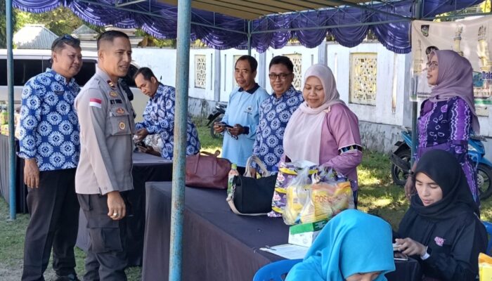 Kendalikan Harga Pangan, Pasar Rakyat di Sekotong Hadirkan Sembako Murah di Bawah Harga Pasar