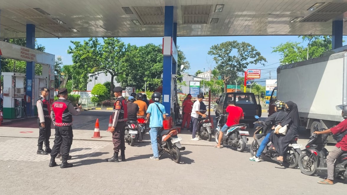 Polres Lombok Barat Perketat Patroli di SPBU Bleke